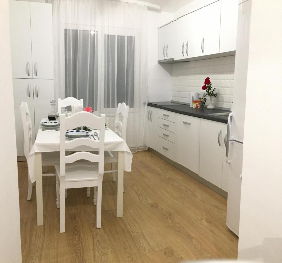 Daniela'S Apartaments Σιγκισοάρα Εξωτερικό φωτογραφία